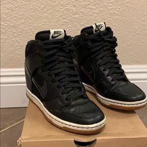Nike Dunk (wedge) sneaker
